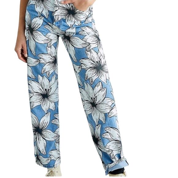 Levi's x Farm Rio Floral Ribcage Straight Leg Jean - Picture 1 of 9